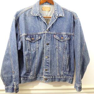 Vintage Levi's Denim Trucker Jacket Type 3 USA Made 70507-0218 Sz M Jean Hipster